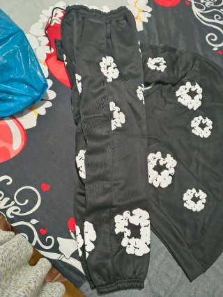 Conjunto chándal estampado