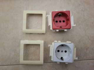 36 Enchufes Eléctricos