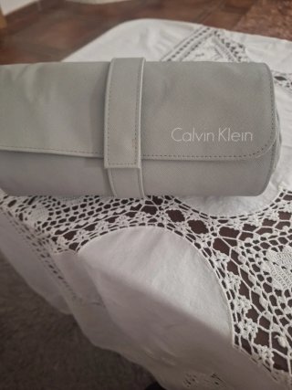 Joyero de viaje Calvin Klein gris