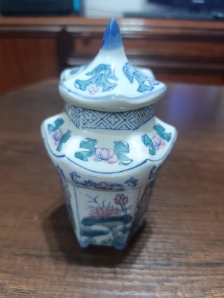 Jarrón chino porcelana firmado