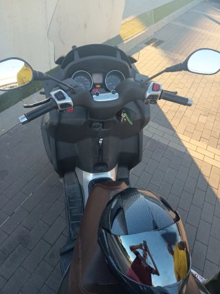 Piaggio MP3 3 Ruedas Negro/Marrón