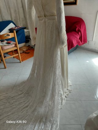 Abito da sposa pizzo manica lunga