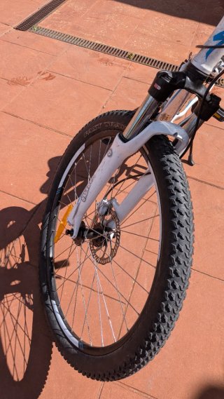 Bicicleta Specialized Myka per bambini dai 11-12 anni