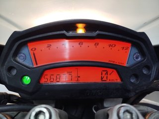 Ducati Monster 696