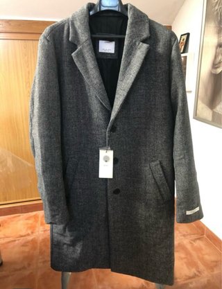 Lote Abrigo y Chaqueta Bershka