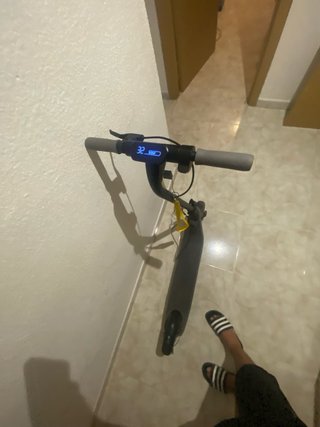 2 Patinetes Eléctricos