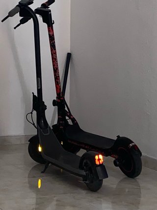 2 Patinetes Eléctricos