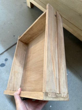 Consola de madera maciza nueva