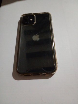 iPhone 12 Negro/Dorado