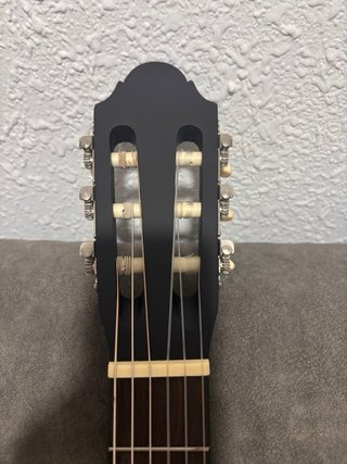 Guitarra Clásica Navarrez Negra