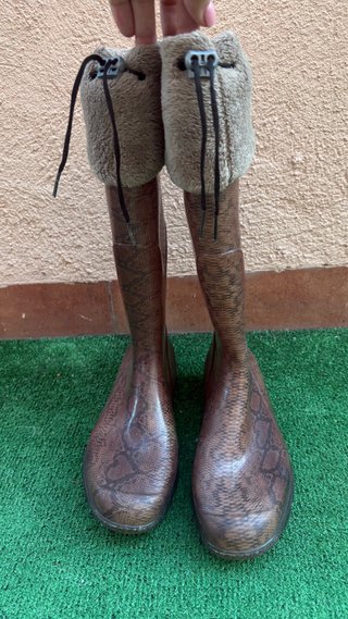 Botas de agua forradas serpiente talla 37