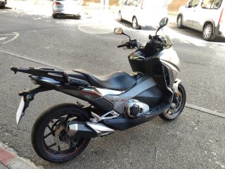 Honda Integra 750
