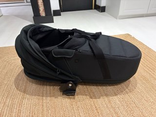 Passeggino Babyzen Yoyo Nero Duro