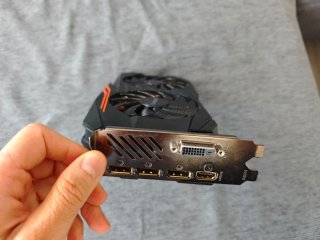 Tarjeta Gráfica Gigabyte RX 570 4GB DDR5 VR
