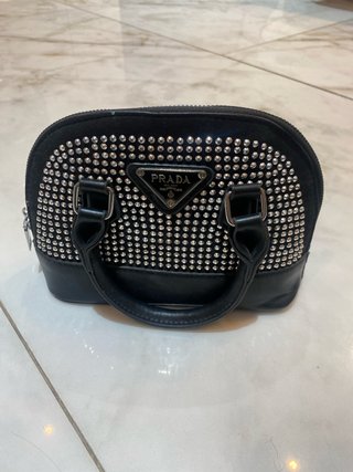Bolso Prada Negro Tachuelas