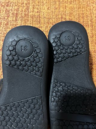 Zapatos Cole Haan Negros Niña talla 31