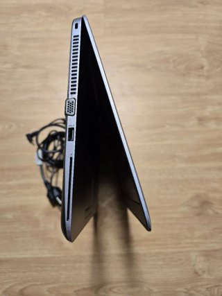 HP 840 G3 i5 SSD 256GB 8GB RAM