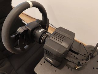 Moza Racing R3 Racing Wheel + Pedales