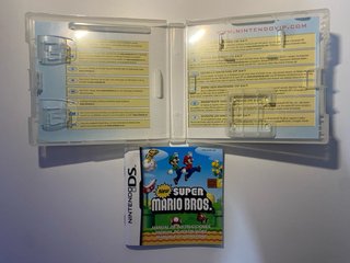 Caja New Super Mario Bros. Nintendo DS