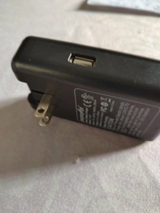 Ricarica Wireless Naztech + carica batteria Digip