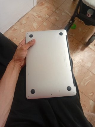 MacBook Air 2014 4GB RAM 500GB