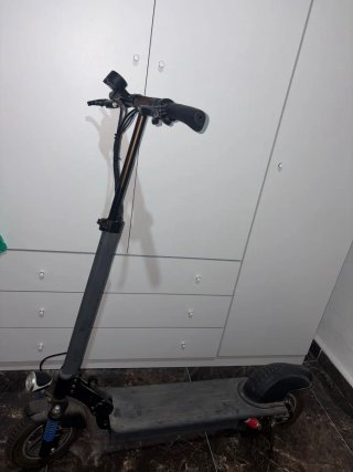 Patinete Eléctrico E-TWOW Booster