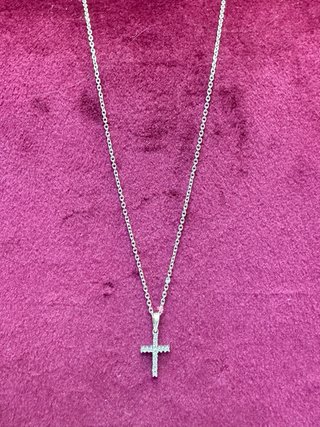 Cadena Oro Blanco con Cruz Brillantes