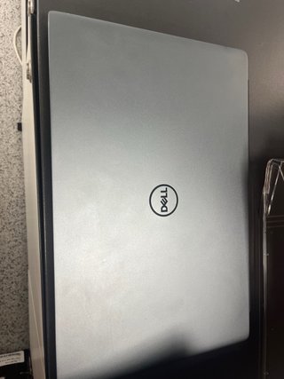 Dell Vostro 3590 i5-10210U 8GB RAM