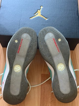 Zapatillas Jordan Luka 77 Teal/Blanco