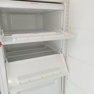 Congelador grande y bueno