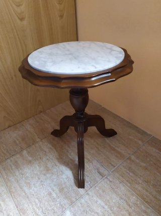 Mesa auxiliar baja mármol y madera