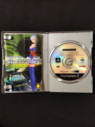 Dead or Alive 2. PlayStation 2.