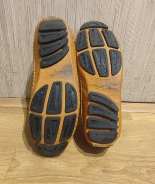 Zapatillas Pikolinos Piel Beige y Dorado