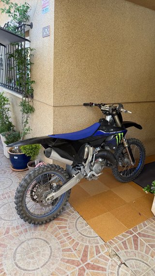 Yamaha YZ 125 Monster Edition 2023 solo este mes