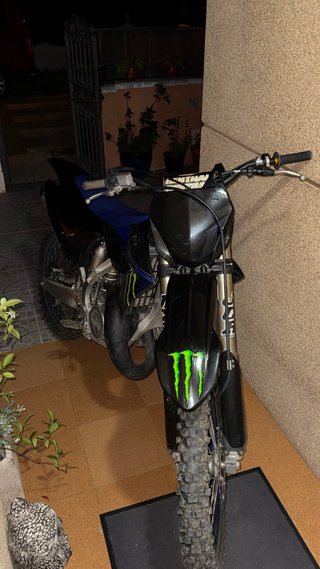 Yamaha YZ 125 Monster Edition 2023 solo este mes