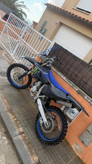 Yamaha YZ 125 Monster Edition 2023 solo este mes