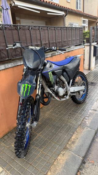 Yamaha YZ 125 Monster Edition 2023 solo este mes