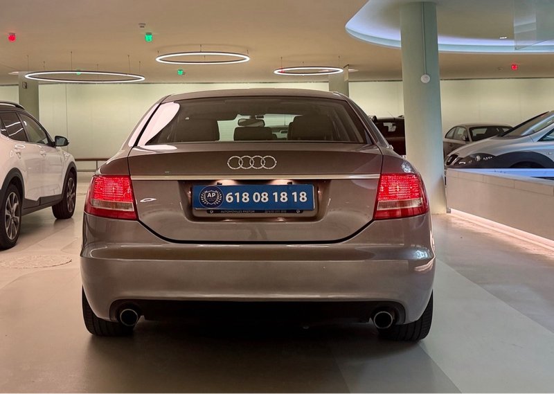 Audi A6 2005, foto 12