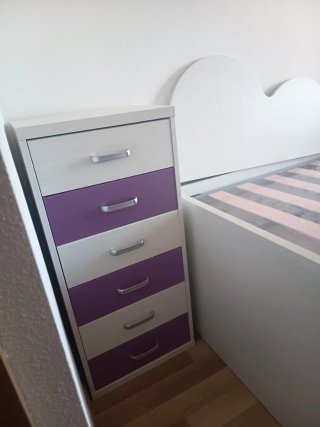 Cama doble juvenil con cajones. Incluye colchones