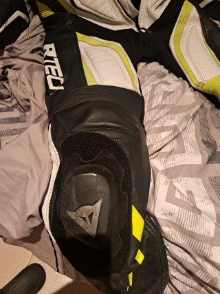 Mono R-Tech Moto Carretera Negro/Blanco/Amarillo