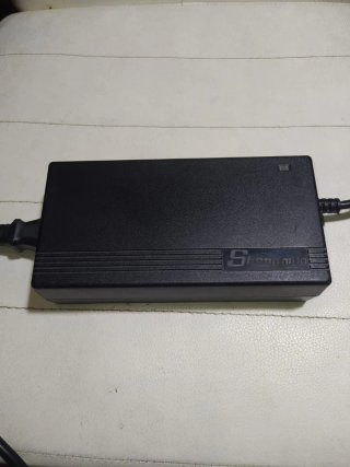 Batteria Shengmilo MX03 con caricabatterie