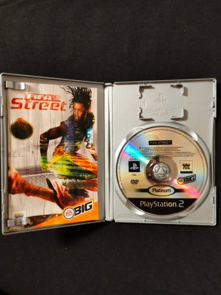 FIFA Street. PlayStation 2.