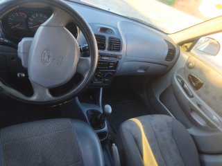 Hyundai Accent 2004