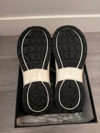 Zapatillas Chanel Runner Talla 43