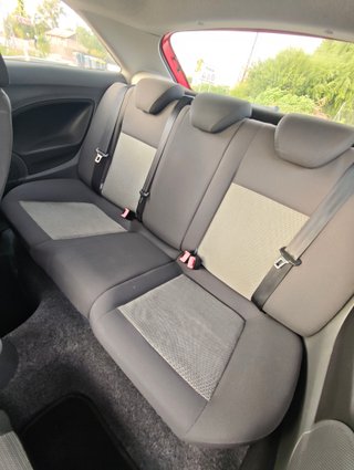SEAT Ibiza 2010 - 122,000 km - 1 año Garantia