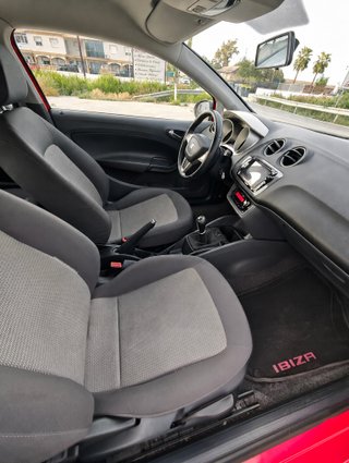 SEAT Ibiza 2010 - 122,000 km - 1 año Garantia
