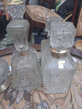 Set di 5 antiche bottiglie in vetro
