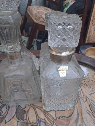 Set di 5 antiche bottiglie in vetro