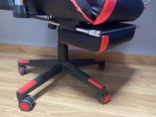 Silla Gaming GTRACING con Reposapiés