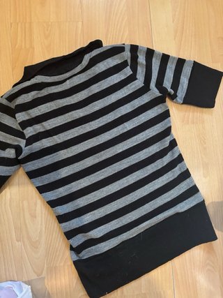 Jersey rayas gris y negro talla L